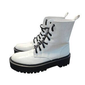 Nasty Gal White Platform Combat Boots Womens Size 40 US 9.5 Textured